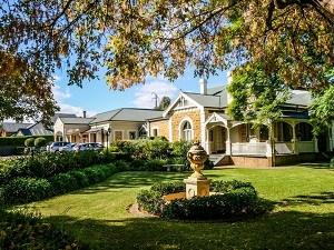 WW Remeljej & Associates